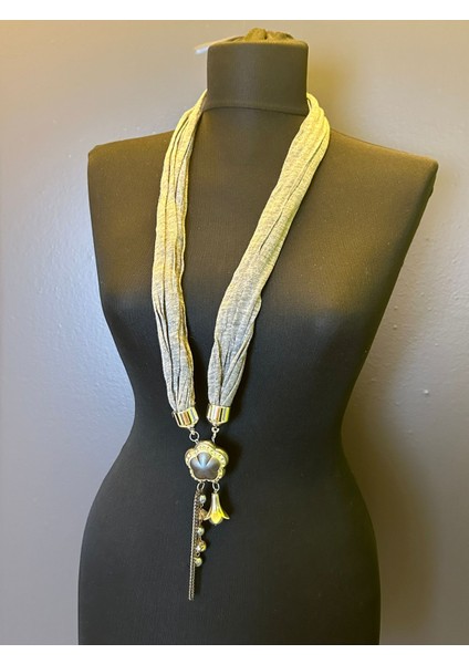 Tasarım Uçlu Penye Zincirli Kadın Kolye Boy 49 modelleri