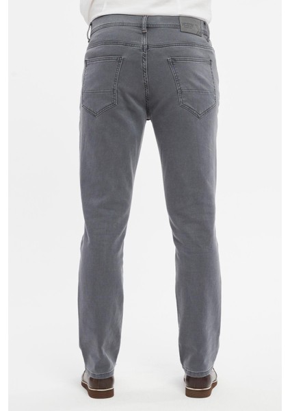 Regular Fit Yüksek Bel Esnek Dokuma Denim Kot Pantolon C356
