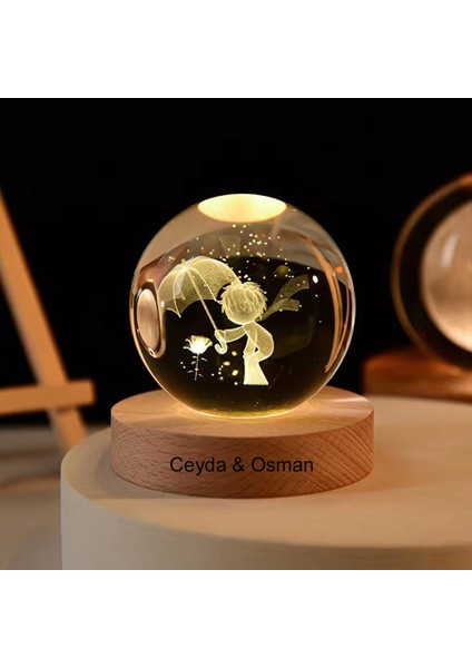Büyük Boy Işıklı Ahşap Kaideli Küçük Prens Temalı Cam Küre 8cm