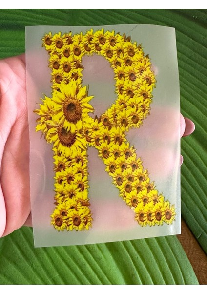 10 x 7 cm Ütü Ile Yapışan Ayçiçekli R Harfi Transfer Baskı Arma