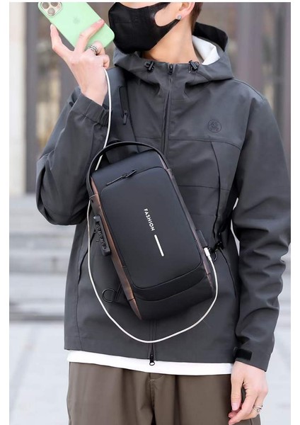 Çokfonksiyomlu USB Girişli Sportif Çanta