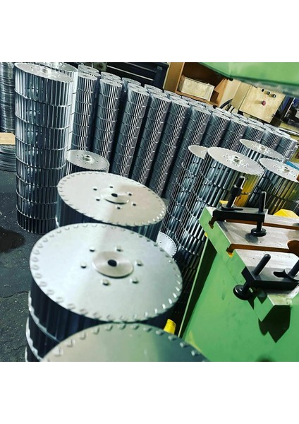 Çap 133 Boy 75 Delik 12.7 mm Sağ Yön Radyal Fan Pervanesi