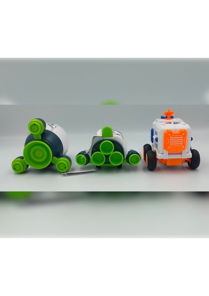 Astronot Figürlü Üçlü Uzay Aracı Seti fırsatları