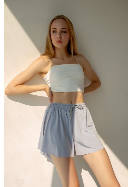 Bol Kesim Taytlı Spor Şort fiyatları