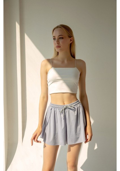 Bol Kesim Taytlı Spor Şort fırsatları