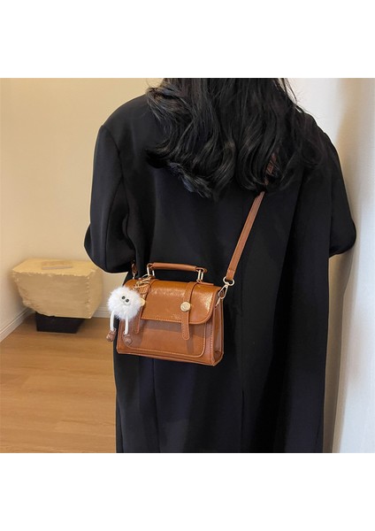 Kadınlar Için Retro Basit Çanta 2024 Bahar Yeni Stil Moda Omuzdan Askili Çanta Basit Crossbody Küçük Kare Çanta (Yurt Dışından) modelleri