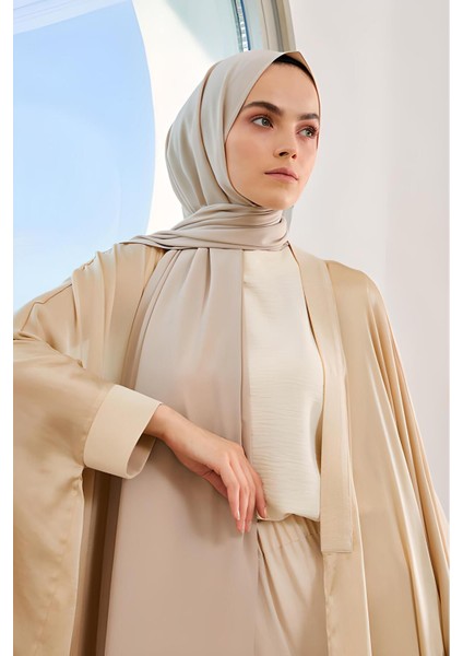 Kadın Tesettür Medine Ipeği Şal Bej