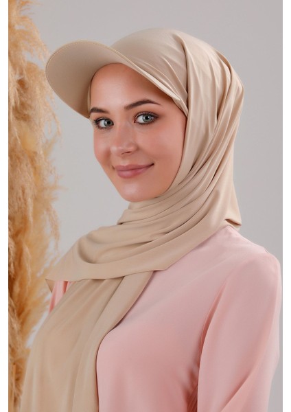 Kadın Tesettür Şapkalı Boneli Hazır Şal Krem