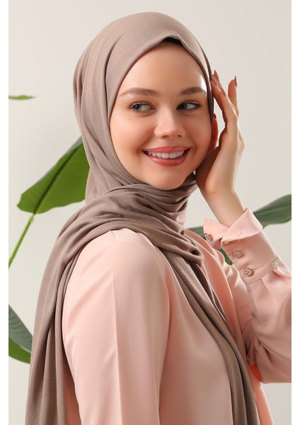 Tesettür Penye Şal Bej modelleri