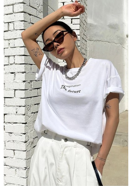 Only Trendwear Unisex The Future Baskılı Oversize T-Shirt modelleri