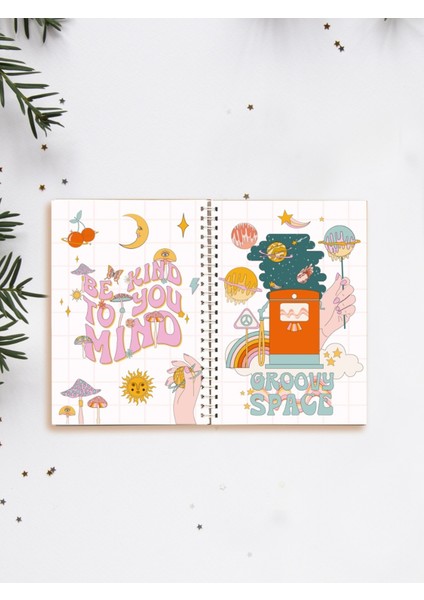 Grrovy Tasarım Spiralli A5 96 Yaprak Çizgisiz Defter PYTK0DT0280