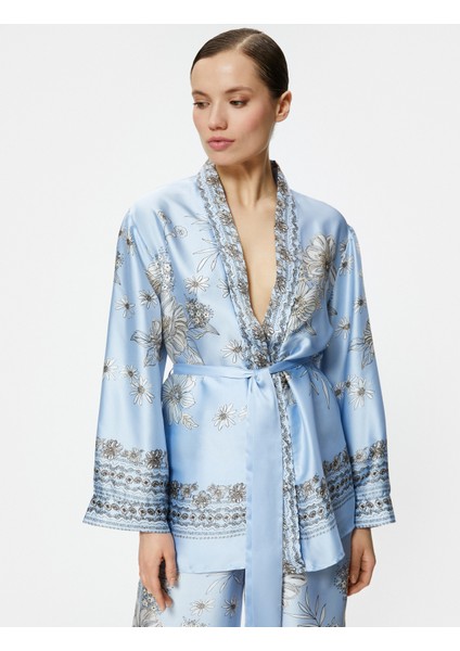 Oversize Kimono Saten Çiçekli Beli Kuşaklı