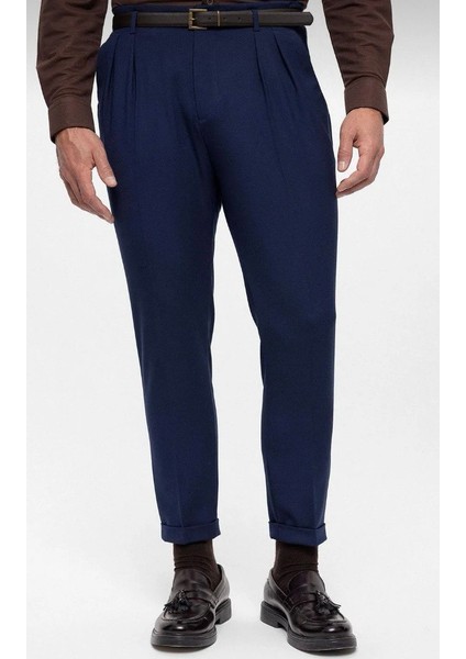 Erkek Pileli Yüksek Bel Kemerli Italyan Kesim Pantolon