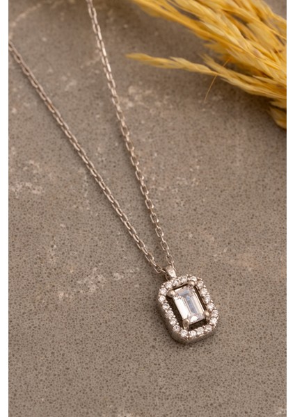 Baget Taşlı Kadın Gümüş Kolye Zincir modelleri