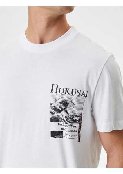 Hokusai Tişört Lisanslı Arkası Baskılı Kısa Kollu Bisiklet Yaka Pamuklu