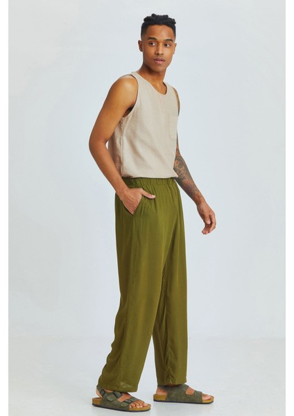 Relaxed Fit Dökümlü Erkek Pantolonu Haki
