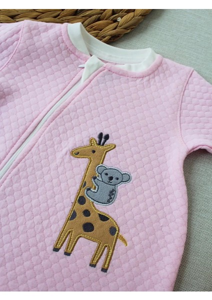 Animal Nakışlı Bal Peteği Kumaş Es Fermuarlı Kız Bebek Tulumu Pembe