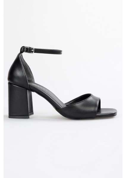 Kadın Sarge Siyah Cilt Topuklu Ayakkabı fiyatları