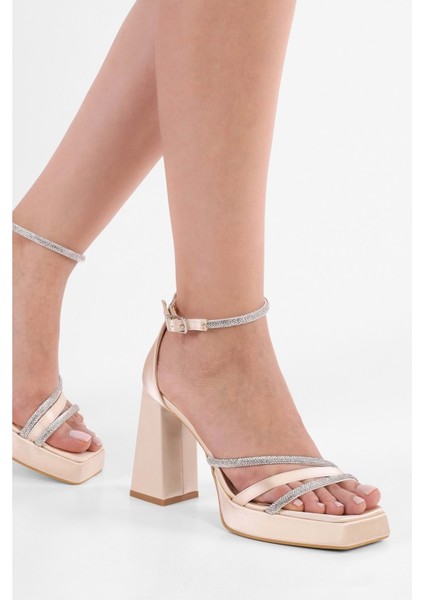 Kadın Beau Ten Saten Taşlı Platform Topuklu Ayakkabı