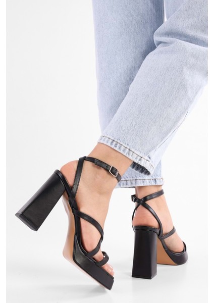 Kadın Shanty Siyah Cilt Platform Topuklu Ayakkabı indirimleri