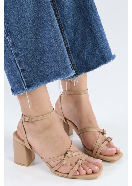 Kadın Boyze Ten Kemer Tokalı Topuklu Ayakkabı modelleri