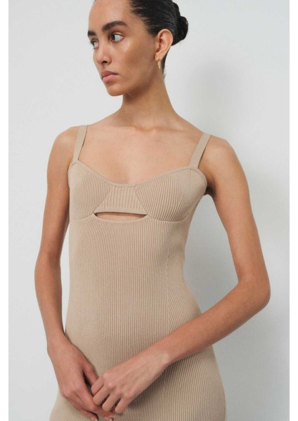 Askılı Bej Triko Elbise fiyatları