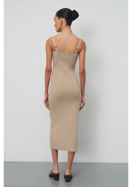 Askılı Bej Triko Elbise modelleri