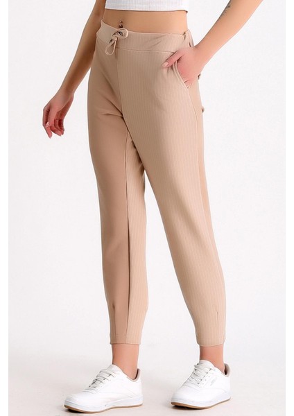 Lastikli Ayarlanabilir Kordonlu Bel Paçası Pensli Arkası Çift Sahte Cepli Kontrast Çizgili Pantolon fiyatları