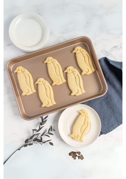 Penguen Kurabiye Kalıbı, Hamur Şekillendirici