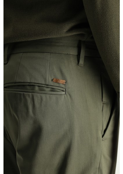 Slim Fit Dar Kesim Likralı Saten Kanvas / Chino Pantolon indirimleri