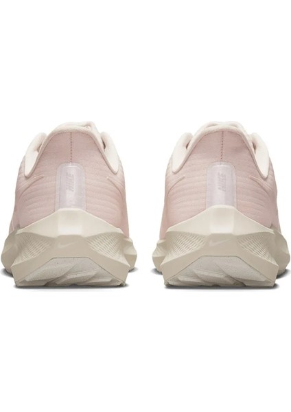 Air Zoom Pegasus 39 Kadın Yol Profosyonel Koşu Ayakkabı DZ4701-600 fiyatları