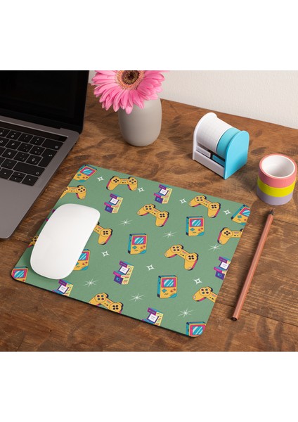 Atari Konsol Görselli Dikdörtgen Şeklinde Hediyelik ve Günlük Kullanıma Uygun Baskılı Mouse Pad fiyatları