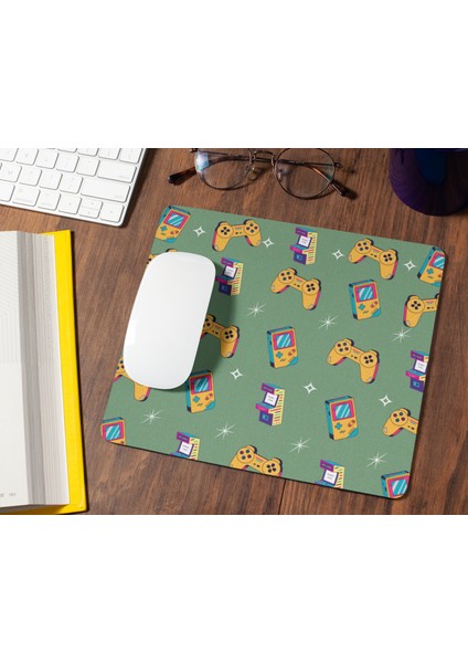 Atari Konsol Görselli Dikdörtgen Şeklinde Hediyelik ve Günlük Kullanıma Uygun Baskılı Mouse Pad modelleri