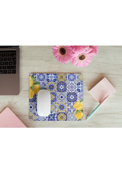 Mavi Beyaz Çini Motiflerle Limon Desenli Dikdörtgen Şeklindeki Hediyelik ve Günlük Kullanıma Uygun Mouse Pad fiyatları