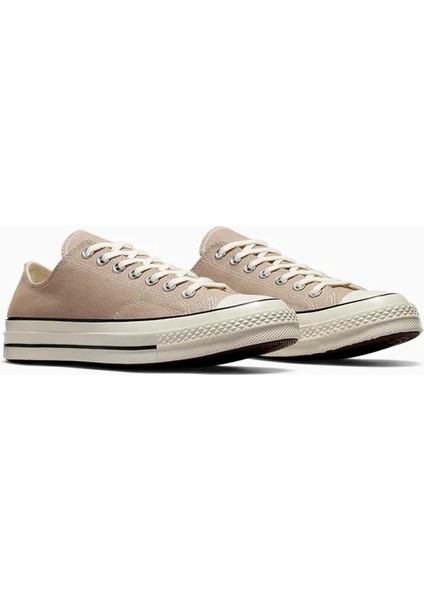 Chuck 70
