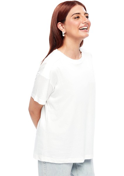 Lcw Limitless Bisiklet Yaka Düz Kısa Kollu Oversize Kadın Tişört