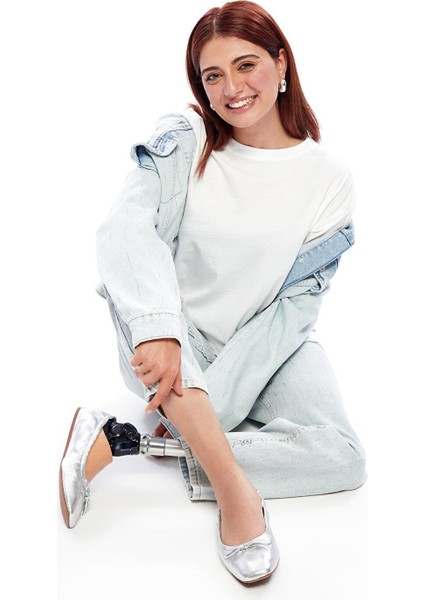 Lcw Limitless Bisiklet Yaka Düz Kısa Kollu Oversize Kadın Tişört