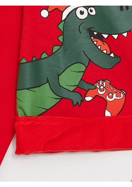 Lcw Kids Bisiklet Yaka Yılbaşı Temalı Uzun Kollu Erkek Çocuk Sweatshirt modelleri
