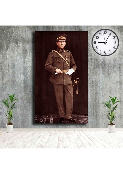 Atatürk Boy Resmi Asker Kıyafetli Mustafa Kemal Kanvas Tablo