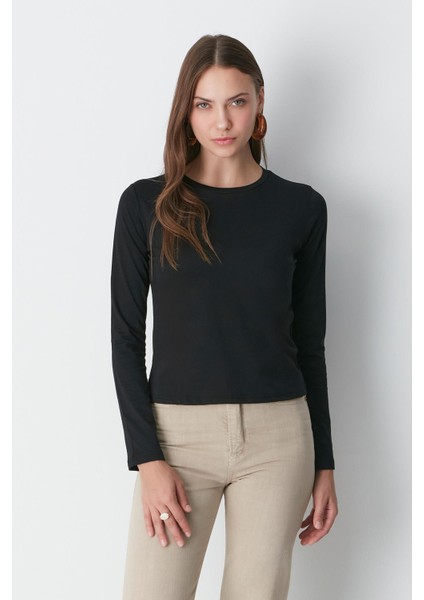 Bisiklet Yaka Uzun Kol 2'li Basic T-Shirt 955 Siyah/beyaz fiyatları