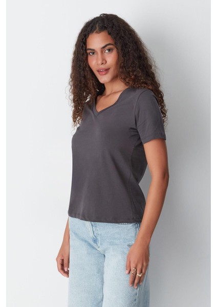 V Yaka Kısa Kol 2'li Basic T-Shirt 962 Füme/bordo