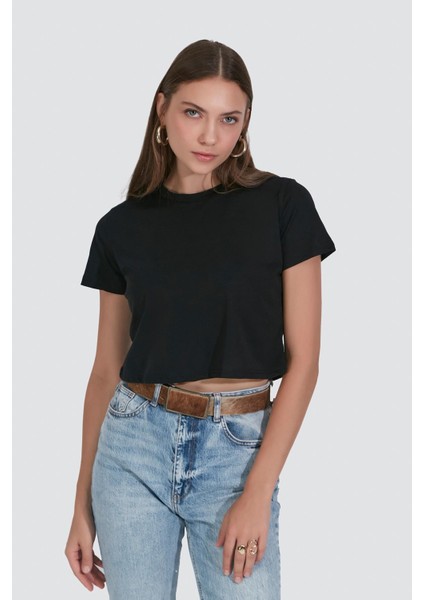 Bisiklet Yaka Kısa Kol 2'li Crop T-Shirt 956 Siyah modelleri