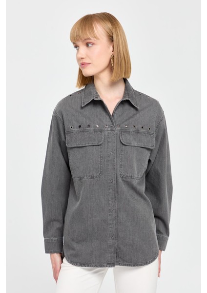 Kadın Kuşgözü Zımbalı Kapaklı Cepli Pamuk Gömlek Antrasit modelleri