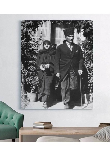 Atatürk ve Eşi Latife Hanım Kanvas Tablo