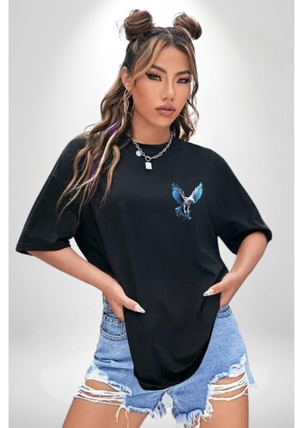 Kara Kartal Sulu Boya Siyah Oversize Kadın Erkek Ön ve Sırt Baskılı T-Shirt fırsatları