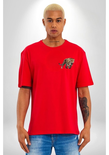 Jaguar Sırtından Çıkan Kırmızı Oversize Kadın Erkek Ön ve Sırt Baskılı T-Shirt indirimleri