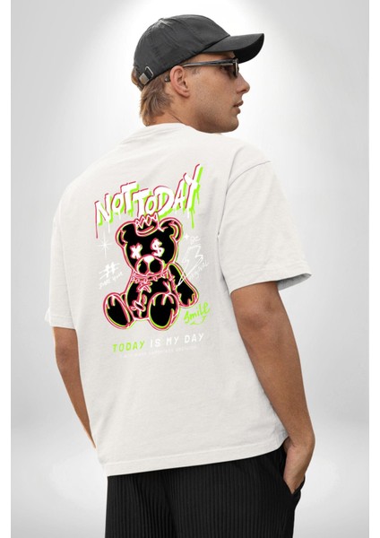 Bugün Değil Beyaz Oversize Kadın Erkek Ön ve Sırt Baskılı T-Shirt