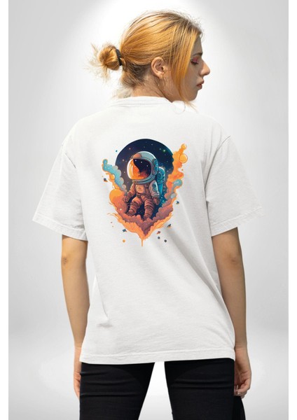 Bulutlar Astronot Uzay Beyaz Oversize Kadın Erkek Ön ve Sırt Baskılı T-Shirt fırsatları