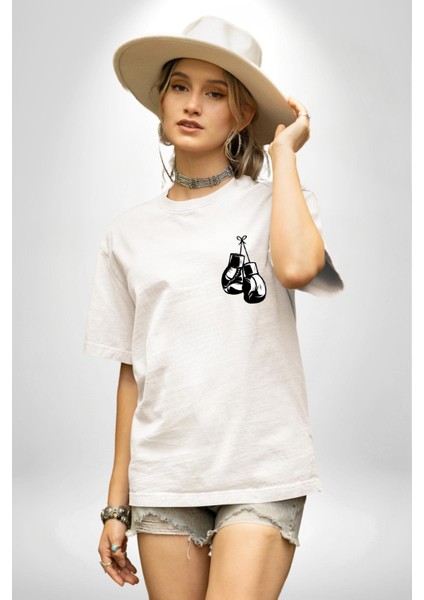 Kelebek Gibi Uçar Arı Gibi Sokarım Ali Boks Beyaz Oversize Kadın Erkek Ön ve Sırt Baskılı T-Shirt