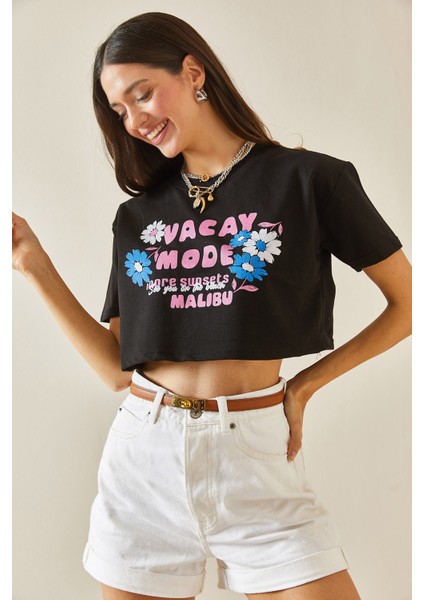 Siyah Baskılı Bisiklet Yaka Crop T-Shirt 5YXK1-48564-02